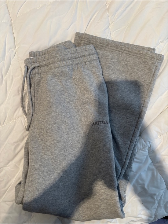 Aritzia Pants - Aritzia Cozy Fleece Boyfriend Sweatpants